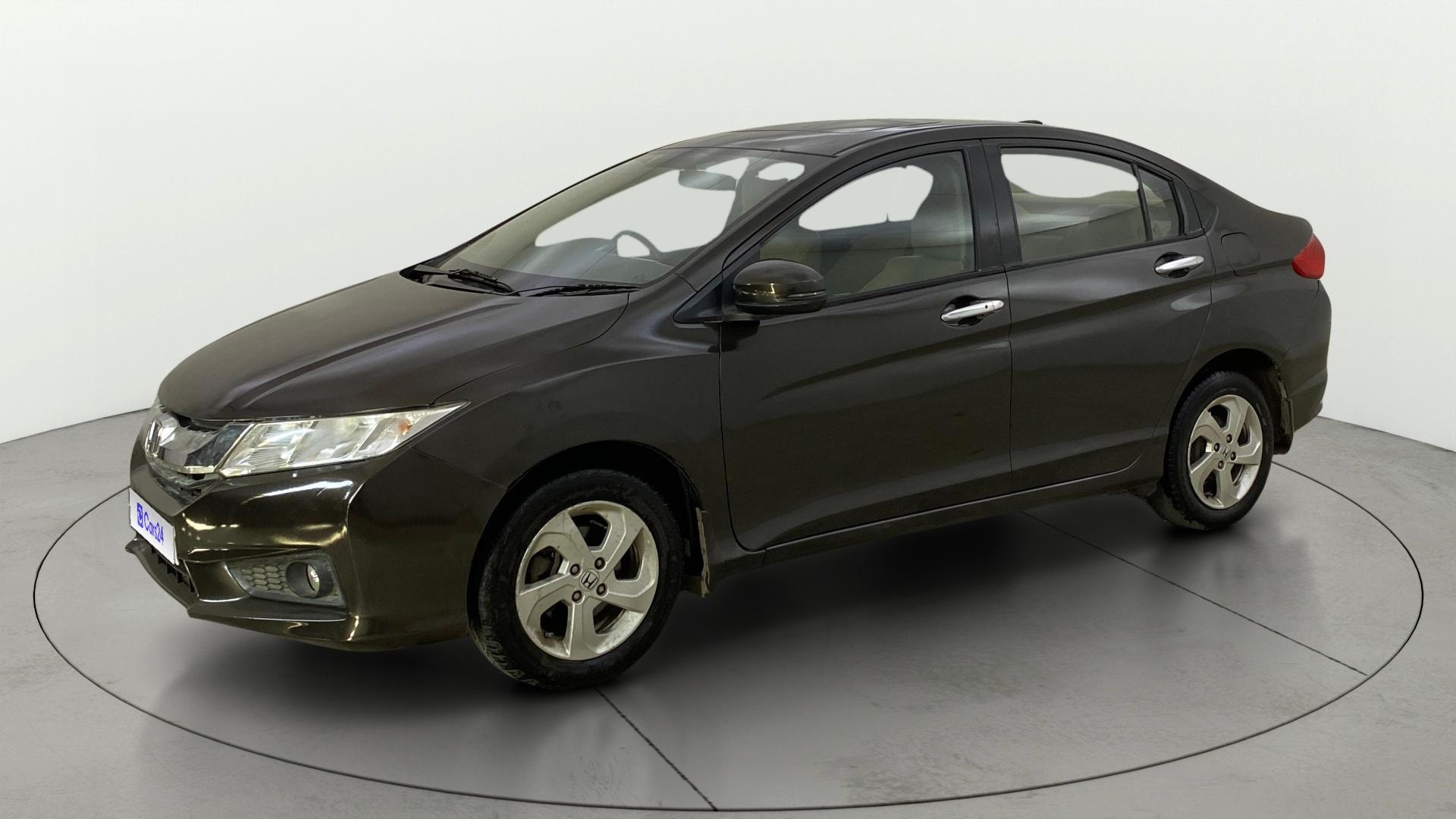 View 2015 Honda City ZX MT Diesel Anniversary Edition Image 37 Used 2015 Honda City ZX MT Diesel Anniversary Edition Image 37