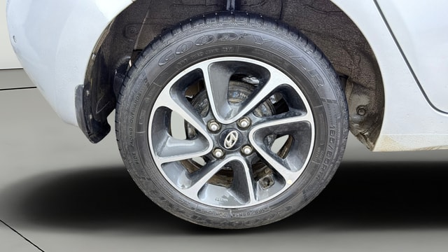 View Hyundai Grand i10 Image 24 Used Hyundai Grand i10 Image 24