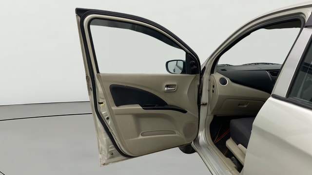 View Maruti Suzuki 1000 Image 30 Used Maruti Suzuki 1000 Image 30