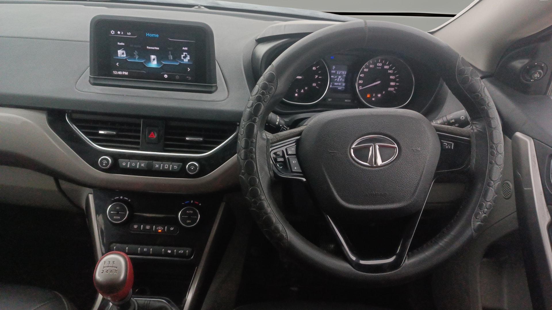 View 2018 Tata Nexon Revotron XE Image 20 Used 2018 Tata Nexon Revotron XE Image 20