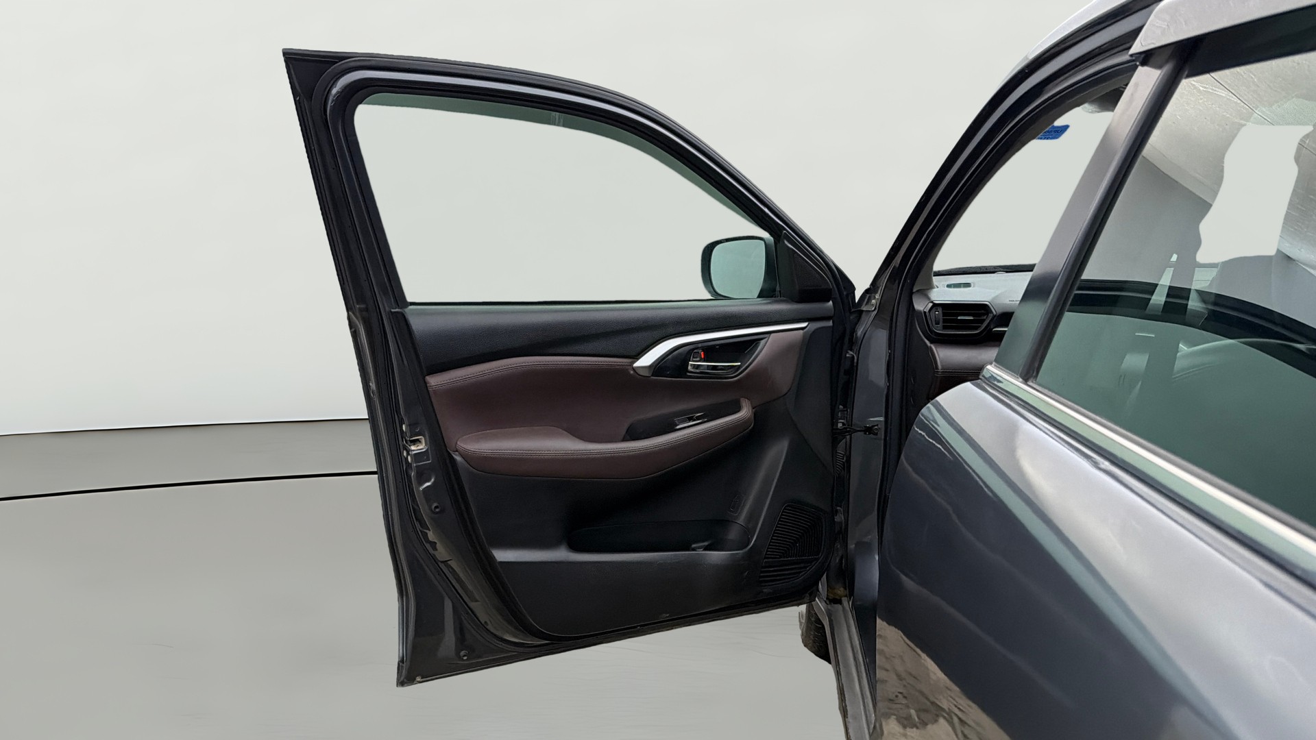 View 2023 Maruti Suzuki 1000 Base Variant Image 32 Used 2023 Maruti Suzuki 1000 Base Variant Image 32