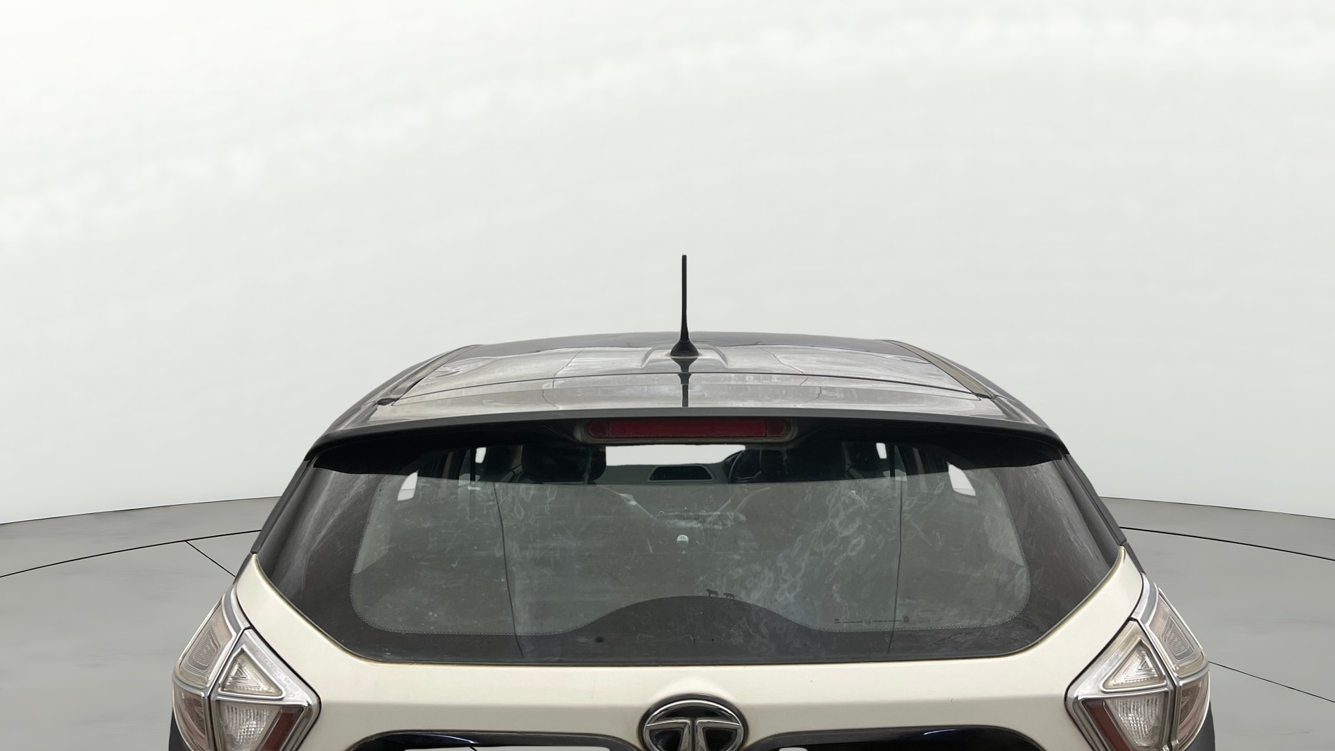 View 2019 Tata Nexon Revotron XM Image 4 Used 2019 Tata Nexon Revotron XM Image 4