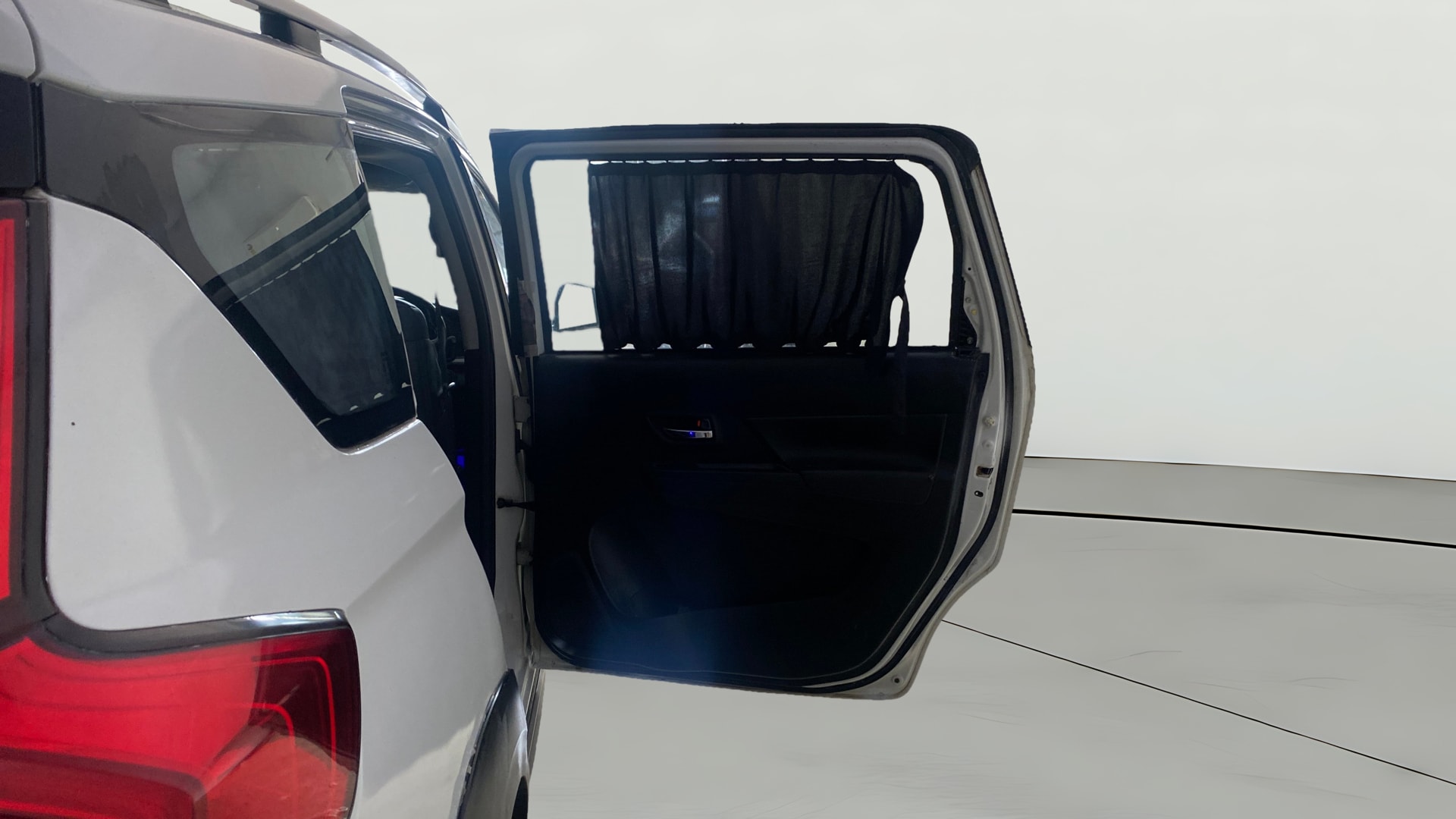 View 2020 Maruti Suzuki 1000 Base Variant Image 7 Used 2020 Maruti Suzuki 1000 Base Variant Image 7
