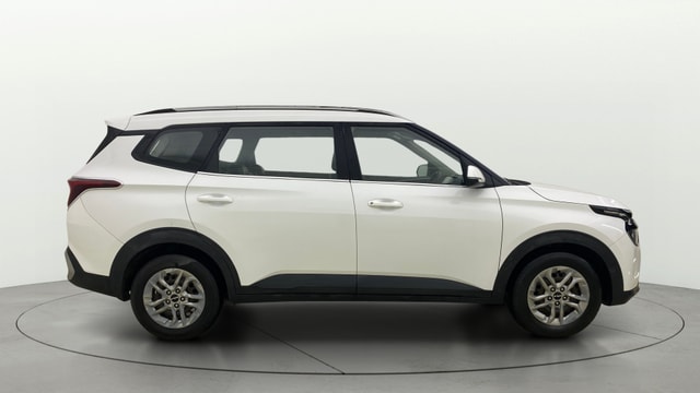 View Kia Carens Image 26 Used Kia Carens Image 26