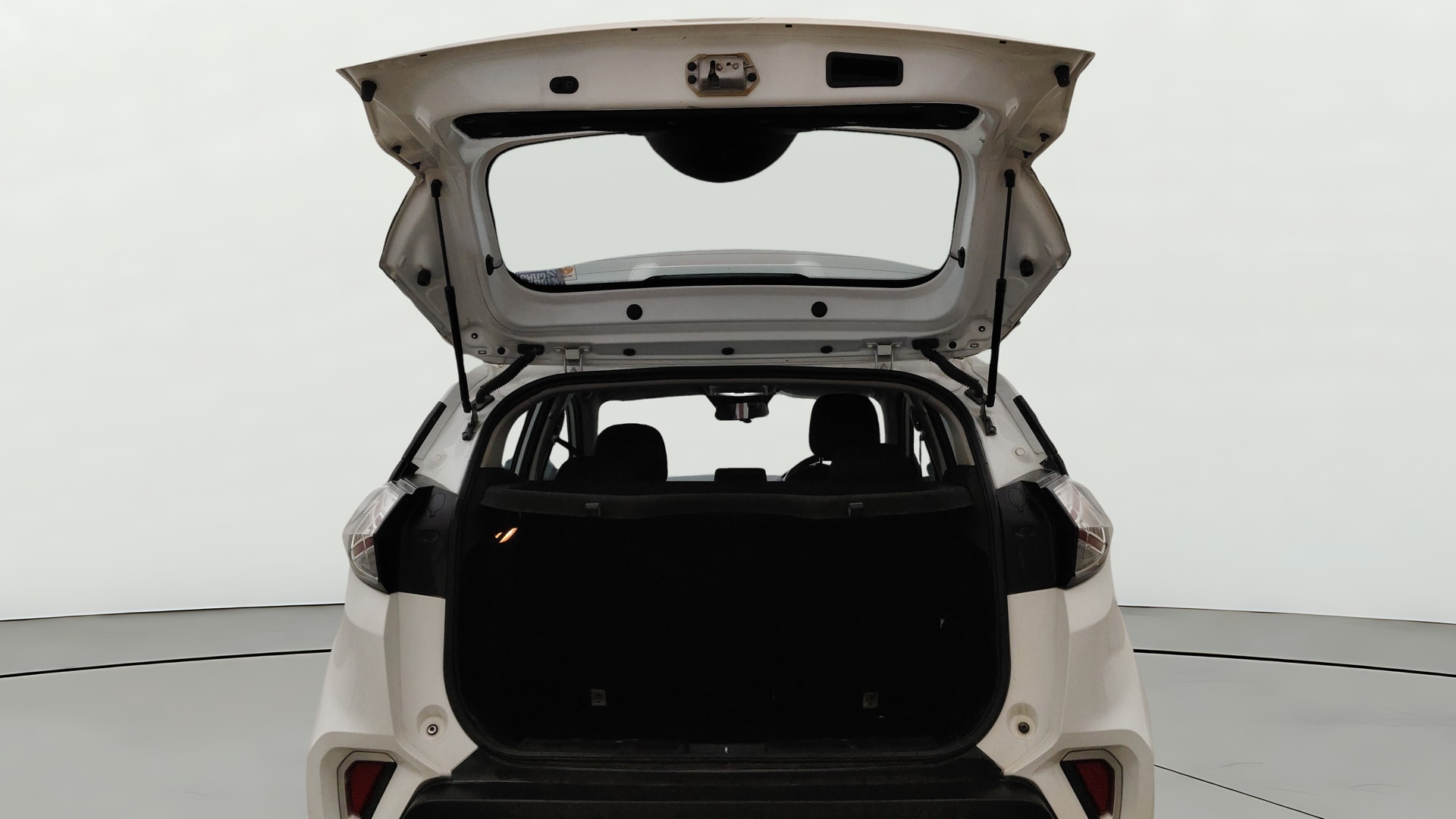 View 2021 Tata Nexon Revotorq XZ Plus (O) Image 16 Used 2021 Tata Nexon Revotorq XZ Plus (O) Image 16