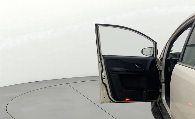 View Tata Hexa Image 31 Used Tata Hexa Image 31