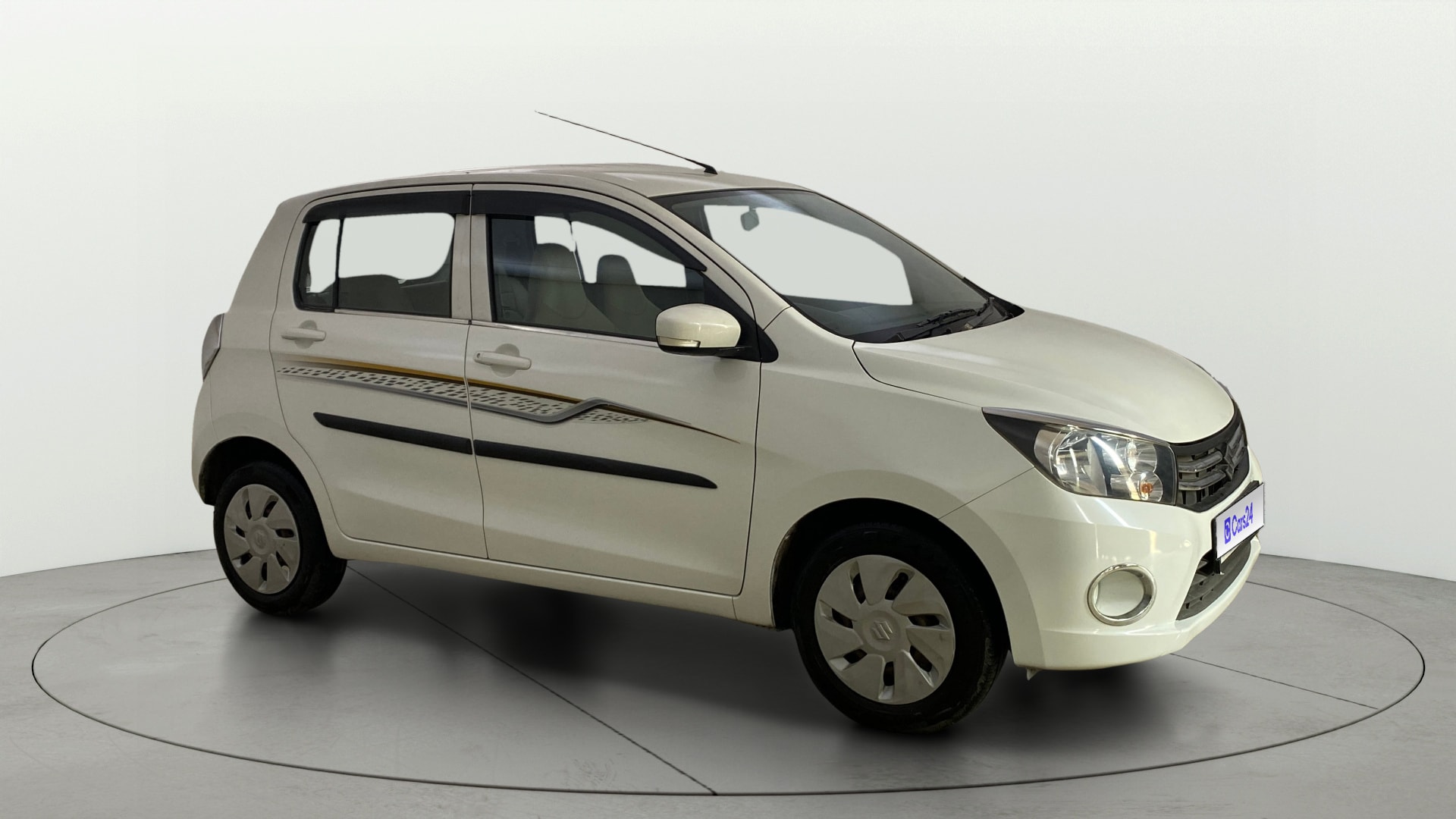 View 2017 Maruti Suzuki 1000 Base Variant Image 21 Used 2017 Maruti Suzuki 1000 Base Variant Image 21