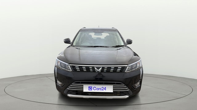 View Mahindra XUV300 Image 1 Used Mahindra XUV300 Image 1