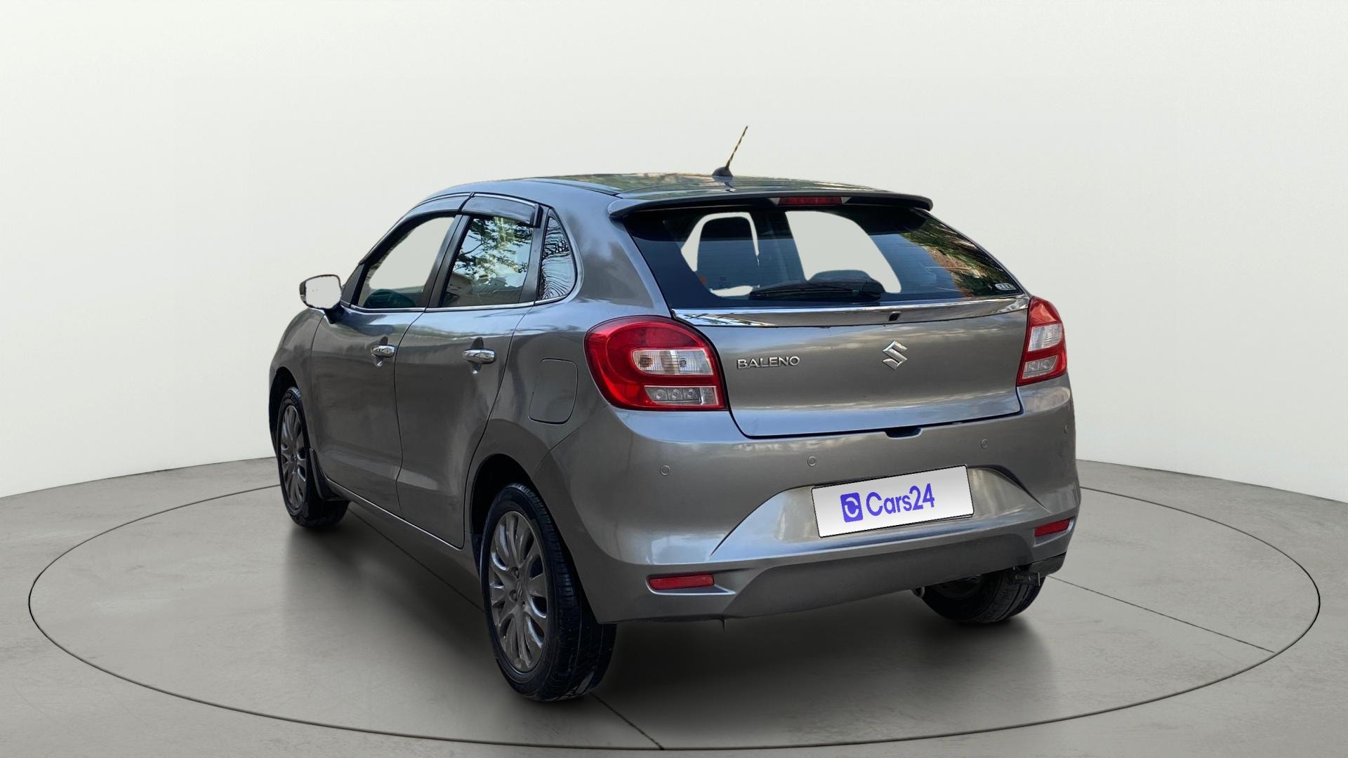 View 2018 Maruti Suzuki 1000 Base Variant Image 2 Used 2018 Maruti Suzuki 1000 Base Variant Image 2