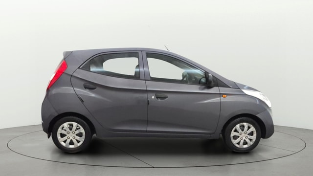 View Hyundai EON Image 8 Used Hyundai EON Image 8