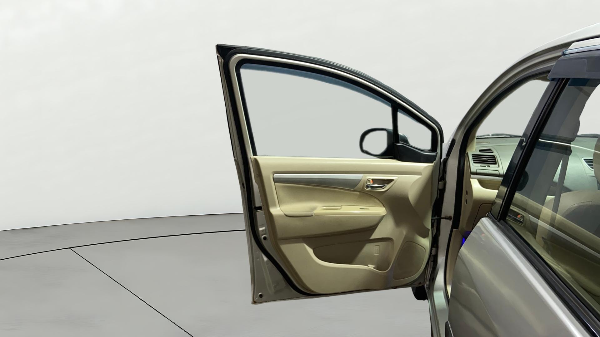 View 2016 Maruti Suzuki 1000 Base Variant Image 38 Used 2016 Maruti Suzuki 1000 Base Variant Image 38