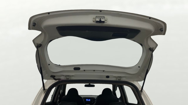 View Hyundai Grand i10 Image 16 Used Hyundai Grand i10 Image 16