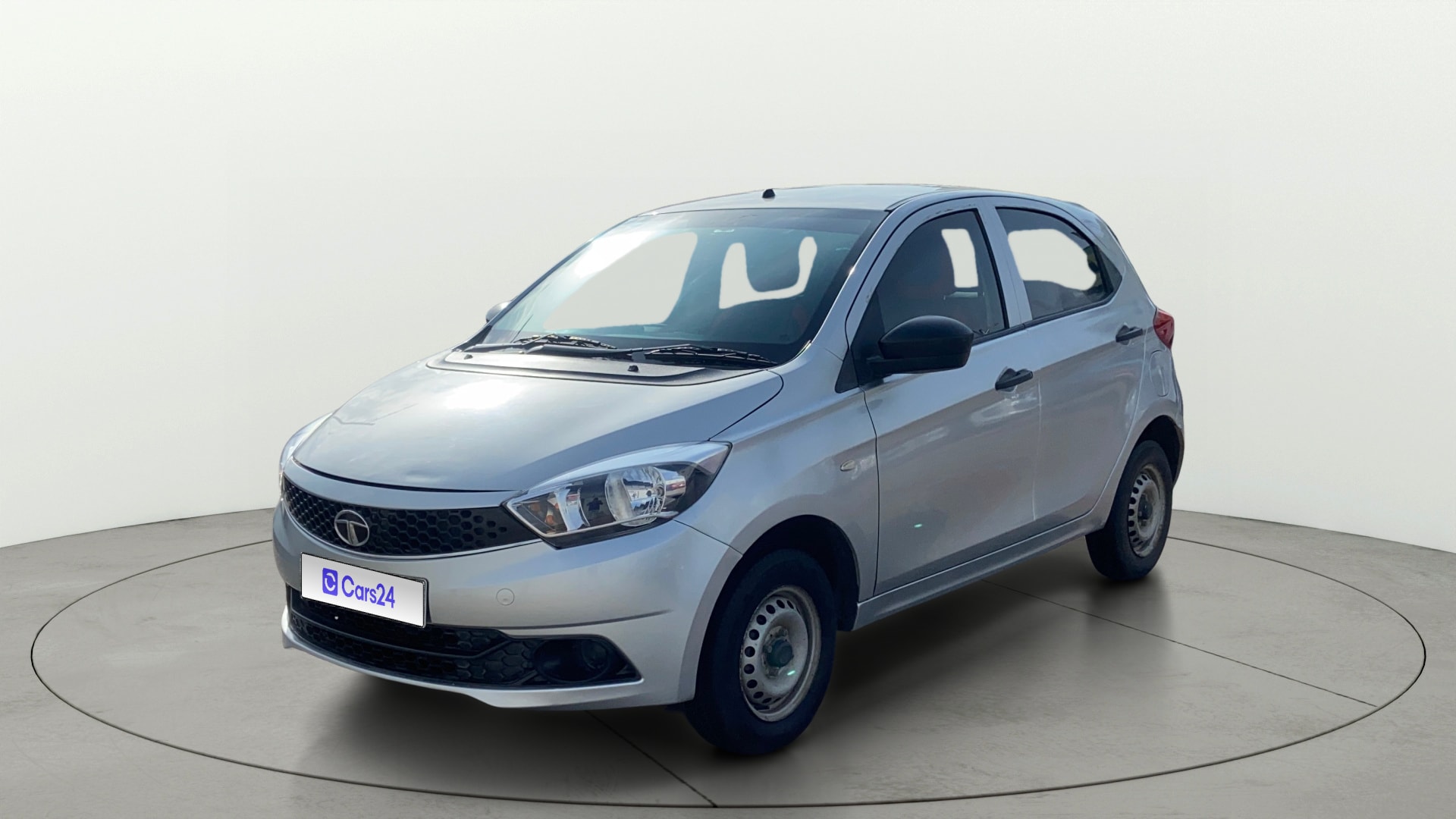 View 2020 Tata Tiago Revotorq XB Image 34 Used 2020 Tata Tiago Revotorq XB Image 34