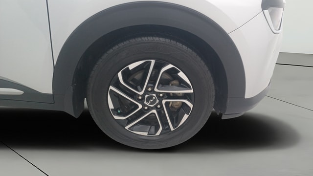 View Kia Carens Image 46 Used Kia Carens Image 46