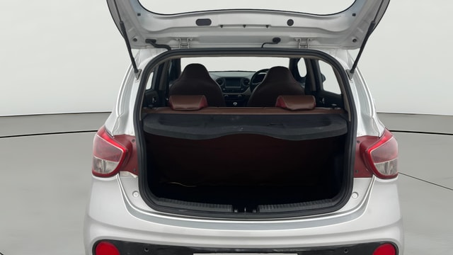 View Hyundai Grand i10 Image 38 Used Hyundai Grand i10 Image 38