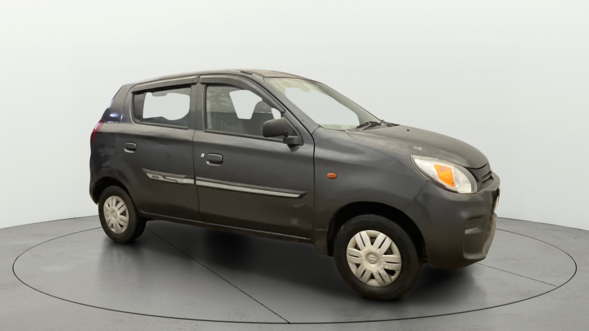View 2022 Maruti Suzuki 1000 Base Variant Image 35 Used 2022 Maruti Suzuki 1000 Base Variant Image 35
