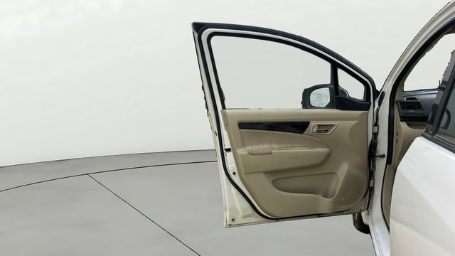 View Maruti Suzuki 1000 Image 31 Used Maruti Suzuki 1000 Image 31