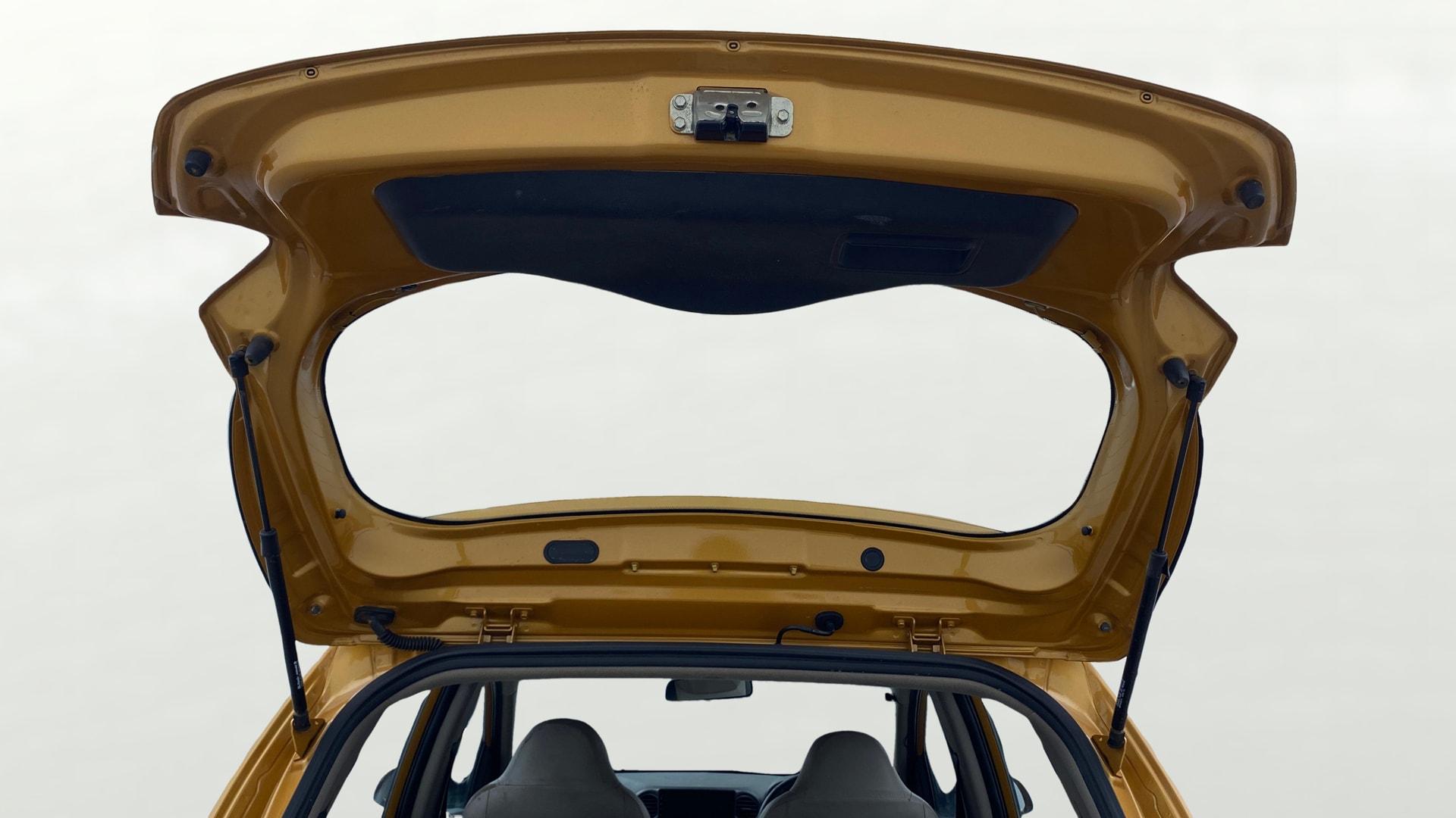View 2016 Hyundai Grand i10 Asta AT 1.2 Kappa VTVT Image 16 Used 2016 Hyundai Grand i10 Asta AT 1.2 Kappa VTVT Image 16