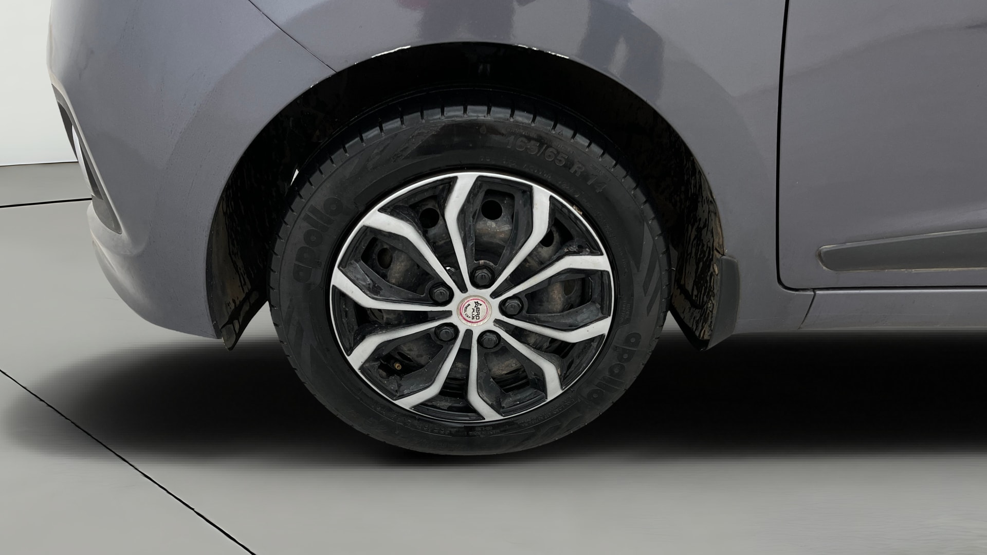 View 2014 Hyundai Grand i10 Sportz 1.2 Kappa Image 33 Used 2014 Hyundai Grand i10 Sportz 1.2 Kappa Image 33