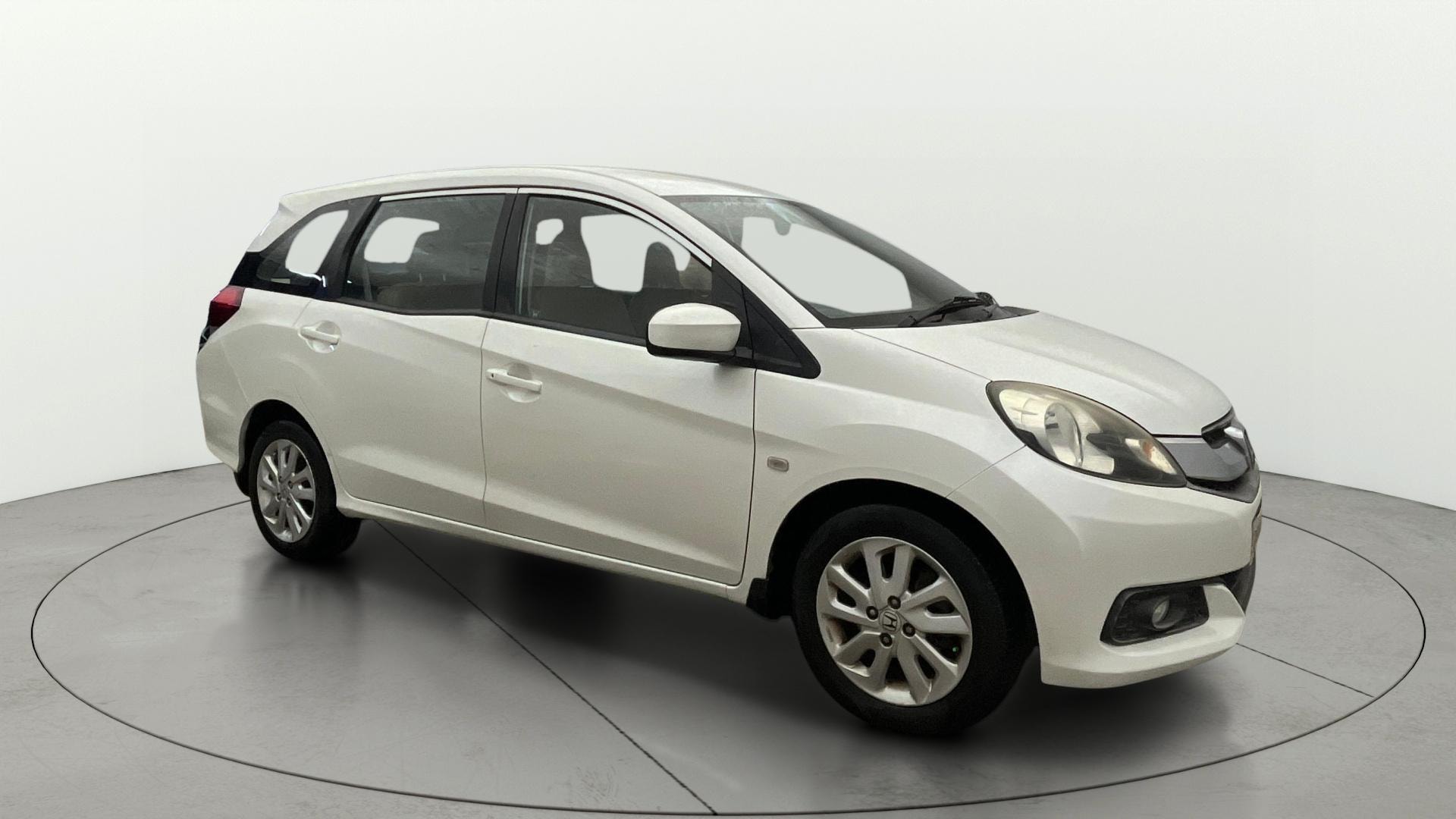 View 2015 Honda Mobilio E Diesel Image 22 Used 2015 Honda Mobilio E Diesel Image 22