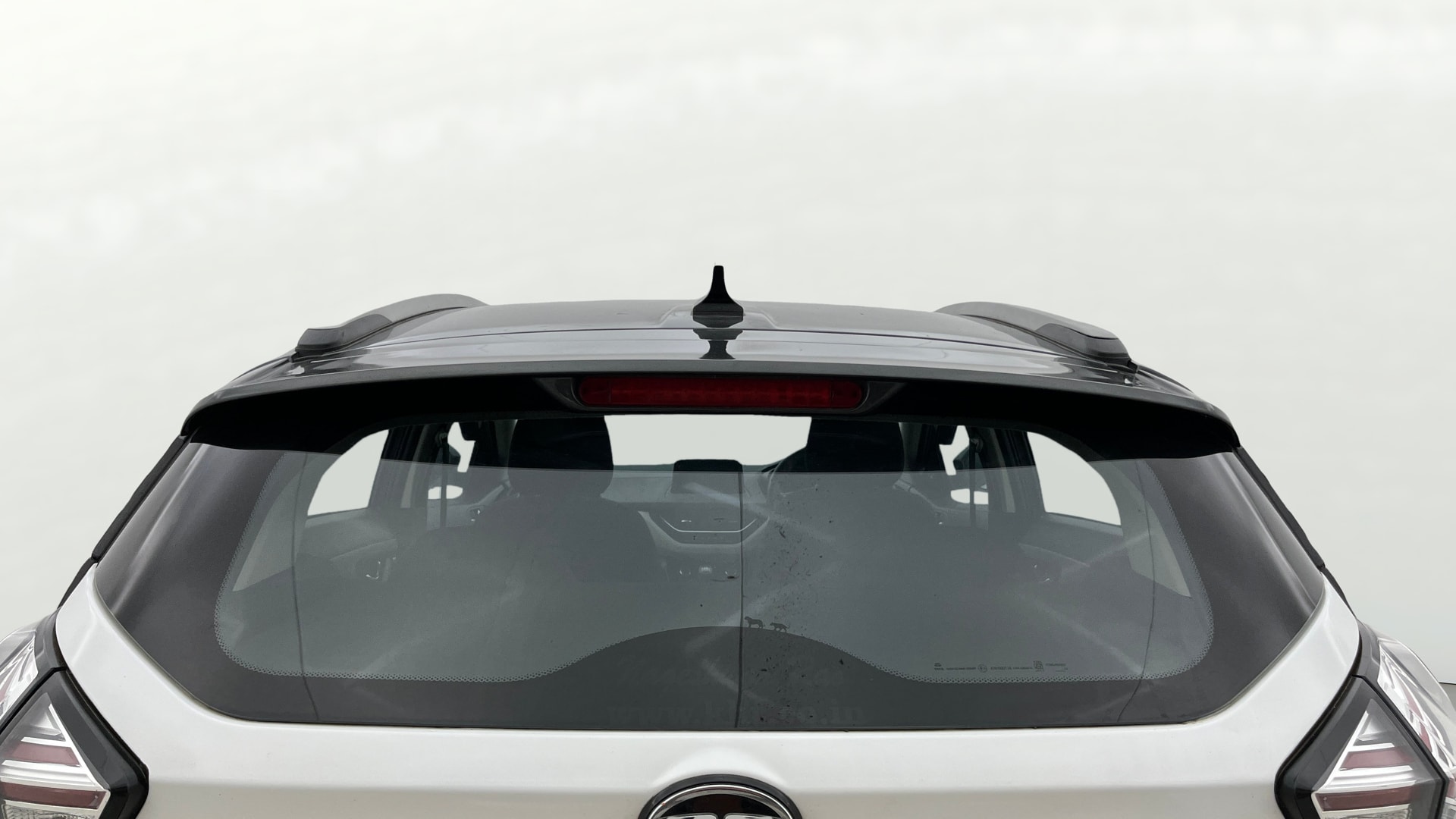View 2021 Tata Nexon Revotron XZ Image 4 Used 2021 Tata Nexon Revotron XZ Image 4