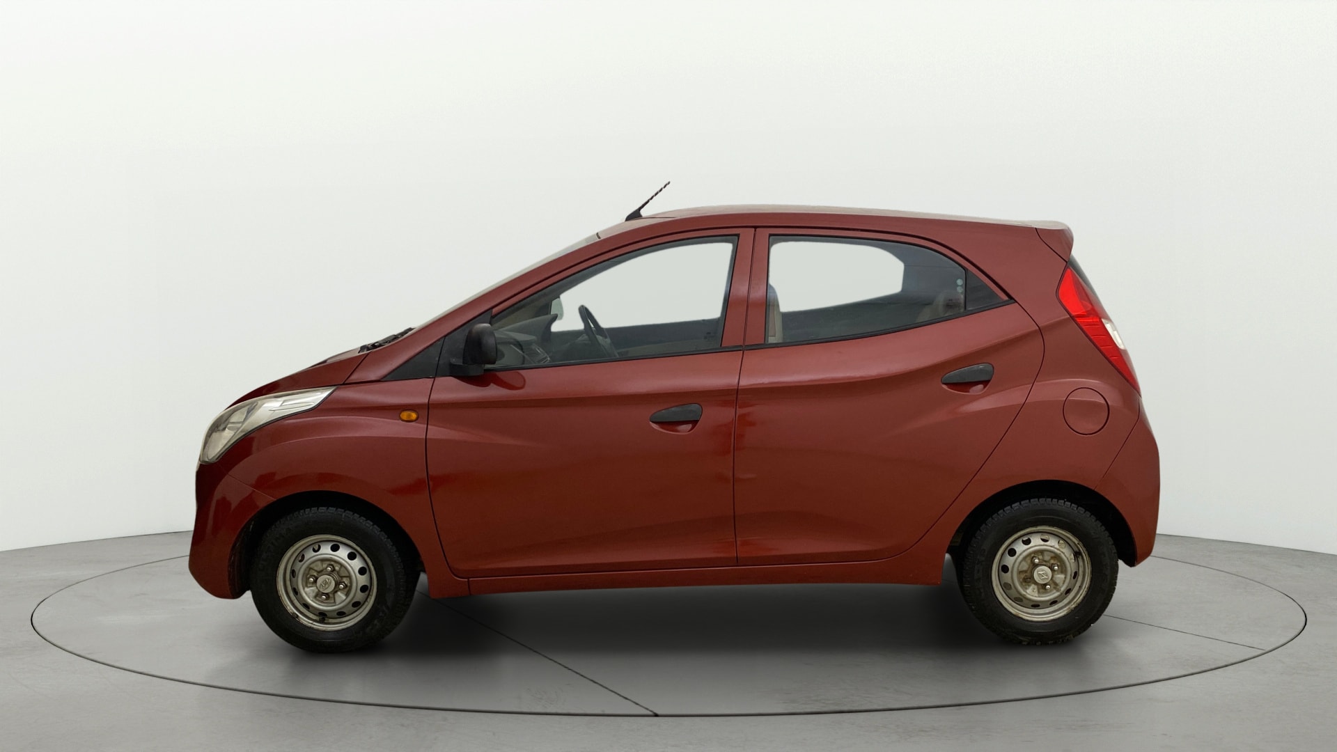 View 2014 Hyundai EON Era Plus Image 5 Used 2014 Hyundai EON Era Plus Image 5