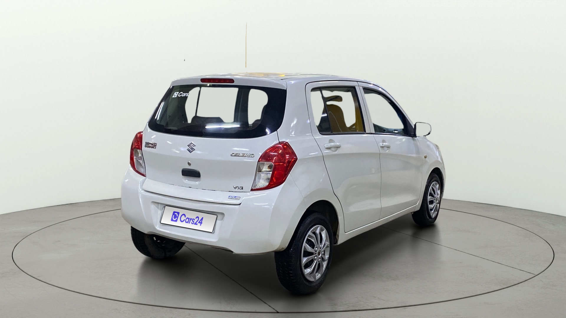 View 2019 Maruti Suzuki 1000 Base Variant Image 48 Used 2019 Maruti Suzuki 1000 Base Variant Image 48