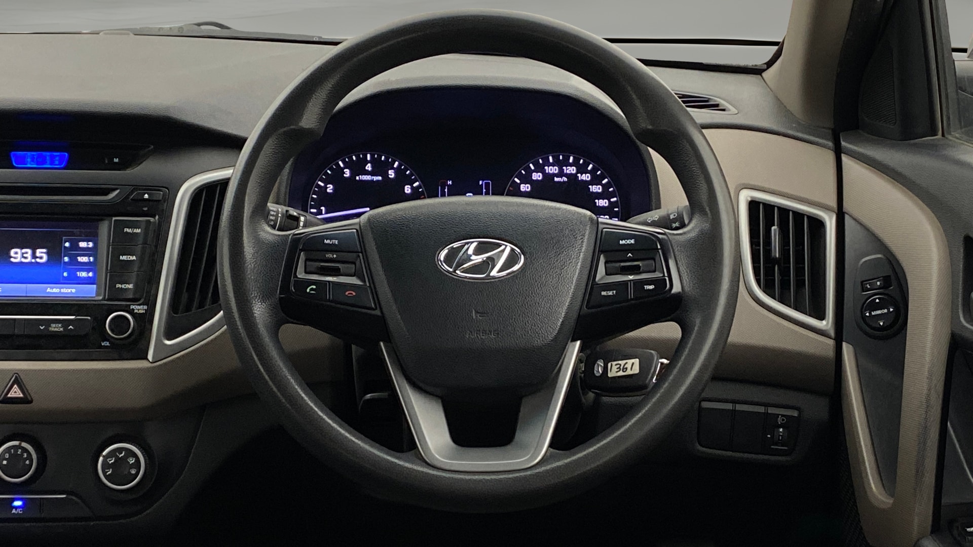 View 2017 Hyundai Creta 1.6 E Plus Petrol Image 20 Used 2017 Hyundai Creta 1.6 E Plus Petrol Image 20