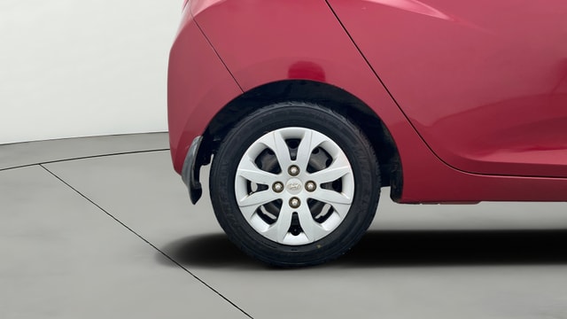 View Hyundai EON Image 23 Used Hyundai EON Image 23