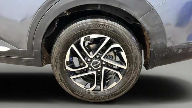 View Kia Carens Image 8 Used Kia Carens Image 8