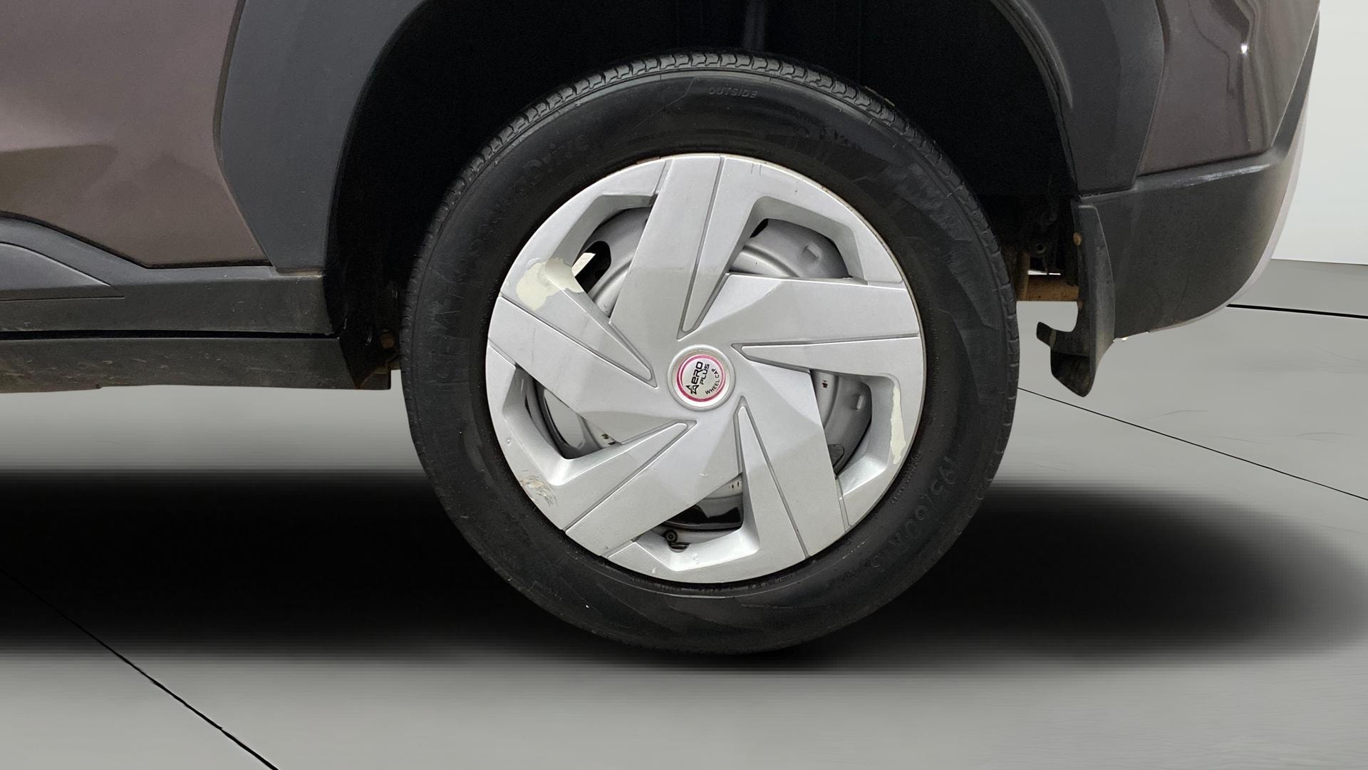 View 2022 Nissan Magnite XE Image 11 Used 2022 Nissan Magnite XE Image 11