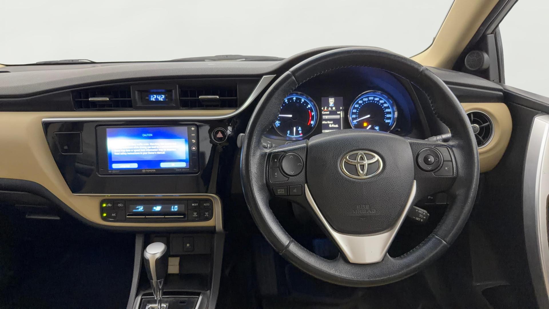 View 2018 Toyota Corolla Altis 1.8 VL AT Image 21 Used 2018 Toyota Corolla Altis 1.8 VL AT Image 21