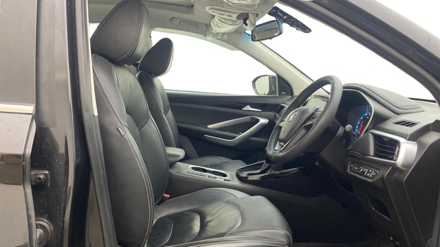 View MG Hector Image 28 Used MG Hector Image 28