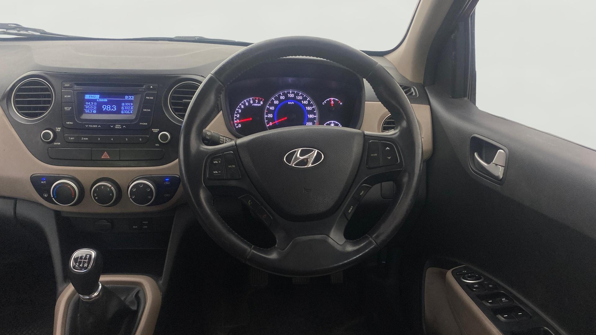 View 2016 Hyundai Grand i10 1.2 Asta Petrol Image 20 Used 2016 Hyundai Grand i10 1.2 Asta Petrol Image 20