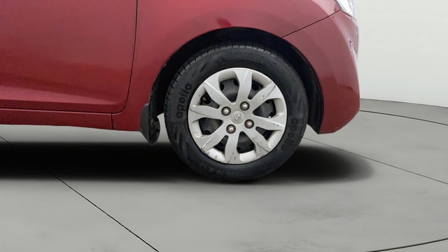 View Hyundai EON Image 46 Used Hyundai EON Image 46