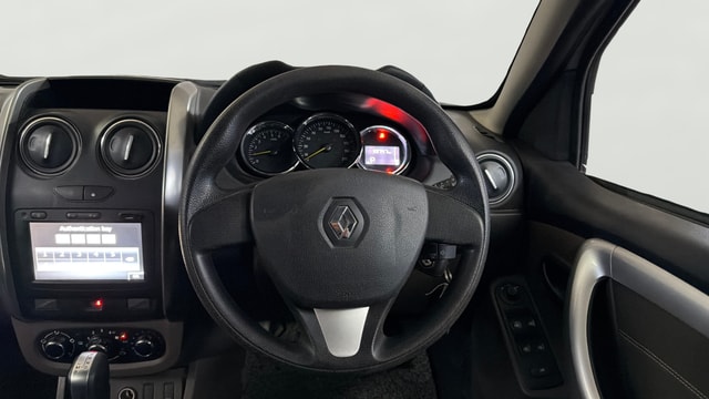 View Renault Duster Image 20 Used Renault Duster Image 20