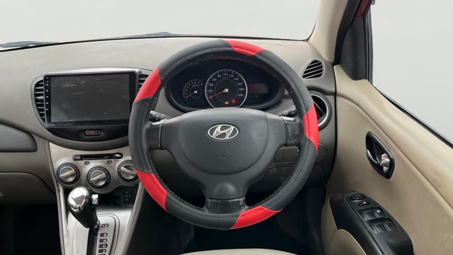 View Hyundai i10 Image 12 Used Hyundai i10 Image 12