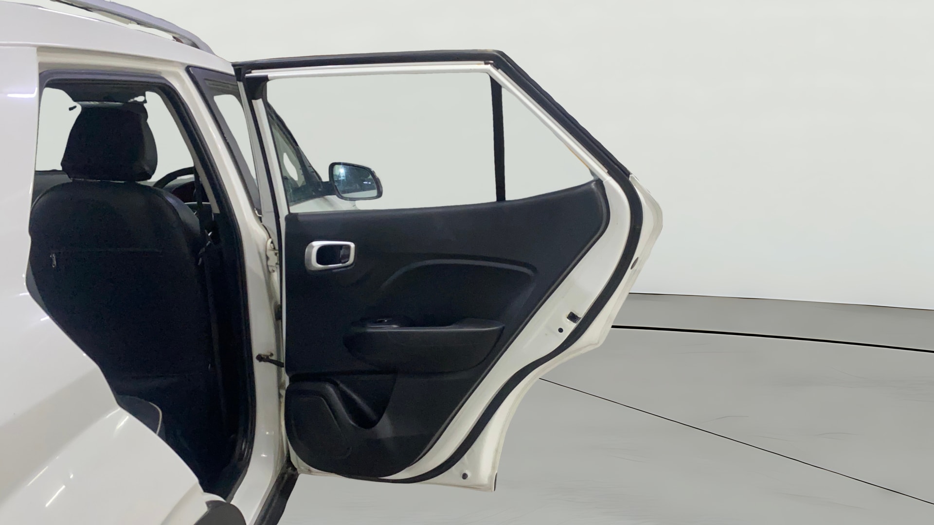 View 2019 Hyundai Venue S 1.2 Petrol Image 7 Used 2019 Hyundai Venue S 1.2 Petrol Image 7