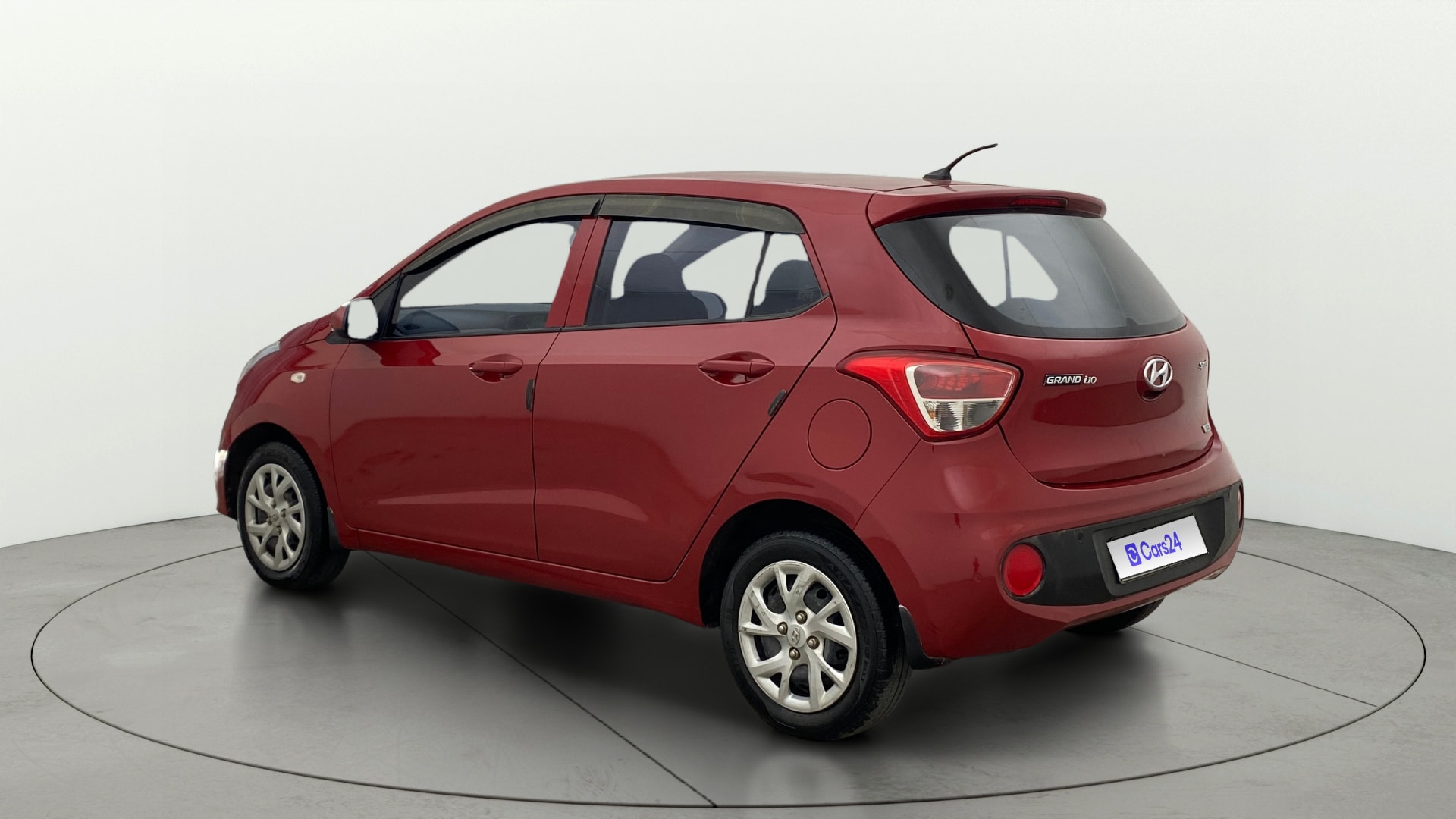 View 2017 Hyundai Grand i10 Sportz 1.2 Kappa Image 2 Used 2017 Hyundai Grand i10 Sportz 1.2 Kappa Image 2