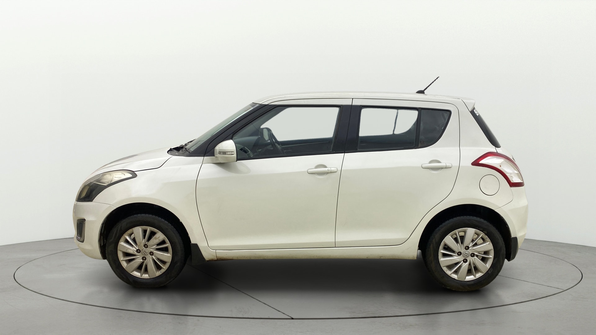 View 2017 Maruti Suzuki 1000 Base Variant Image 5 Used 2017 Maruti Suzuki 1000 Base Variant Image 5
