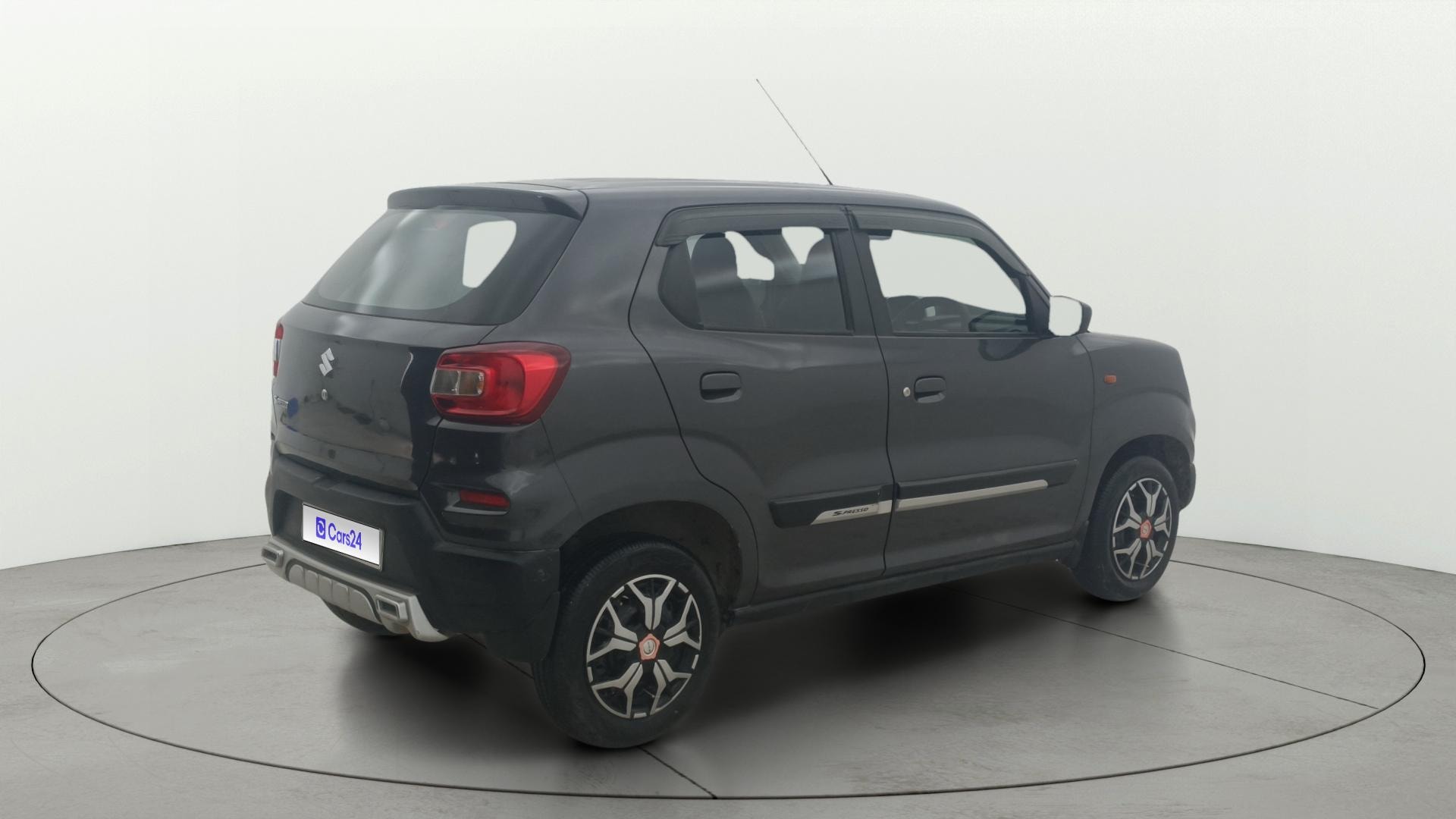 View 2022 Maruti Suzuki 1000 Base Variant Image 41 Used 2022 Maruti Suzuki 1000 Base Variant Image 41
