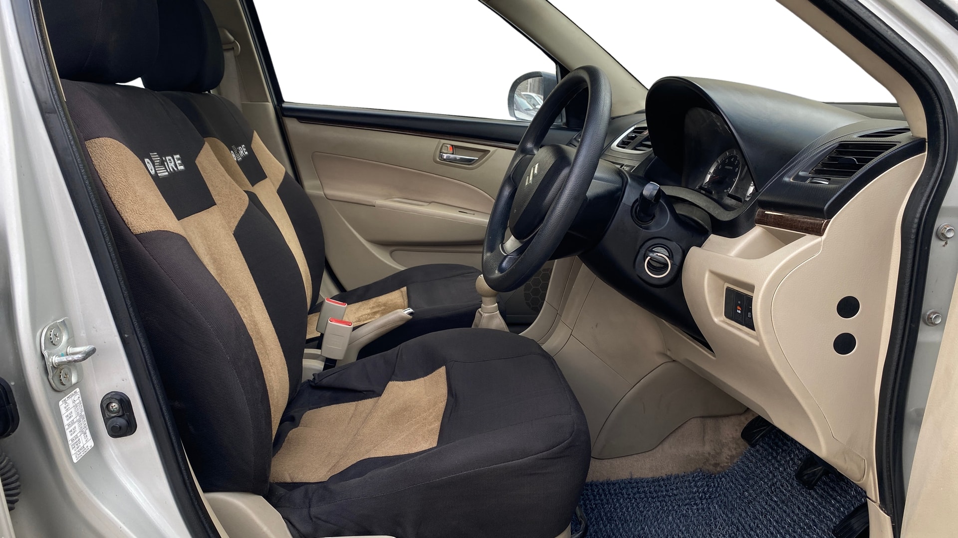 View 2015 Maruti Suzuki 1000 Base Variant Image 25 Used 2015 Maruti Suzuki 1000 Base Variant Image 25