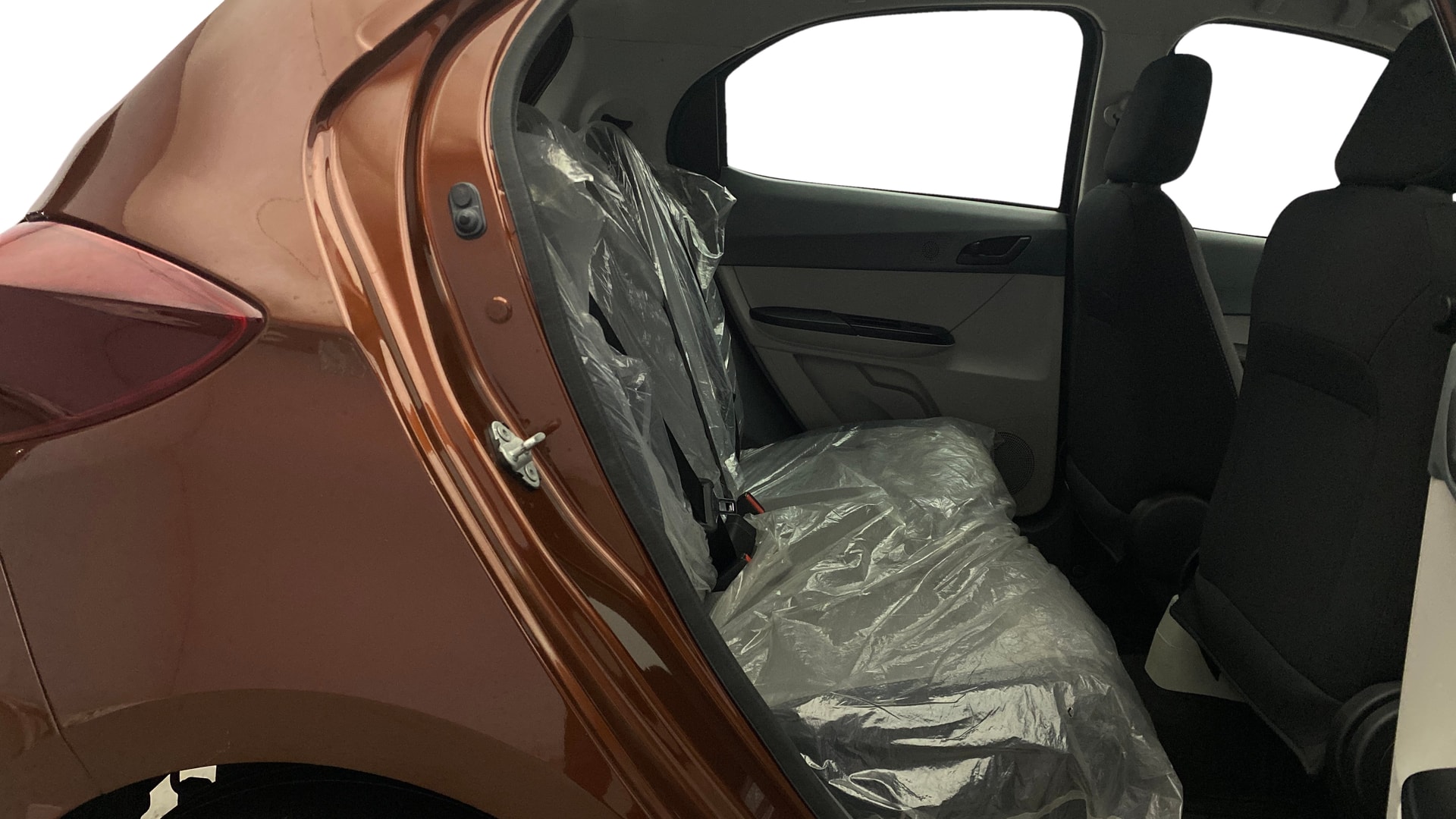 View 2025 Tata Tiago Revotorq XB Image 29 Used 2025 Tata Tiago Revotorq XB Image 29