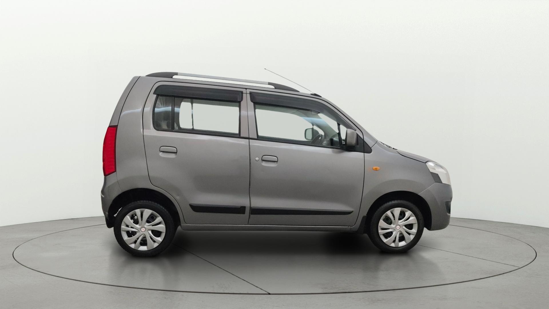 View 2017 Maruti Suzuki 1000 Base Variant Image 8 Used 2017 Maruti Suzuki 1000 Base Variant Image 8