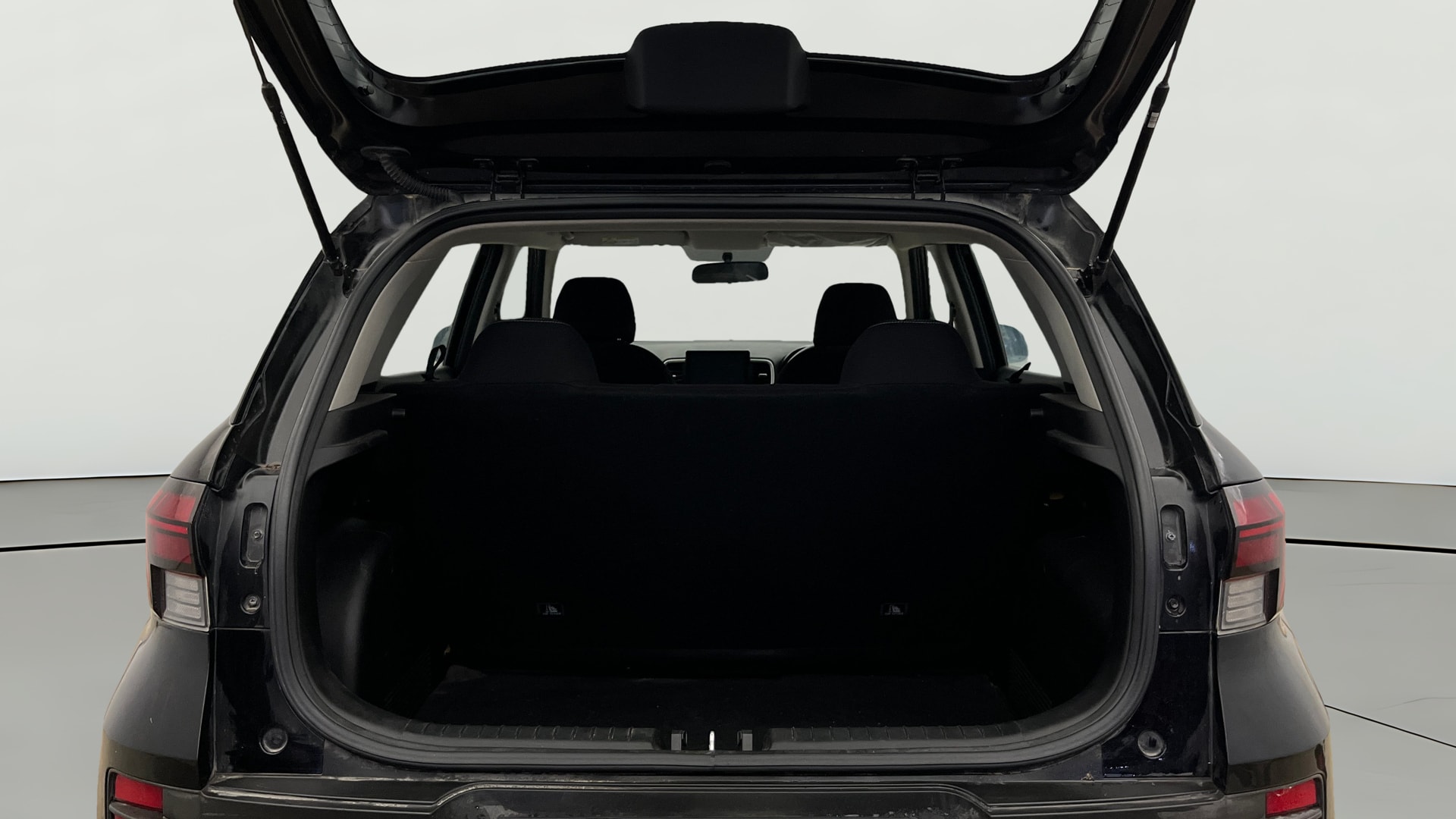 View 2022 Hyundai Venue S 1.2 Petrol Image 37 Used 2022 Hyundai Venue S 1.2 Petrol Image 37