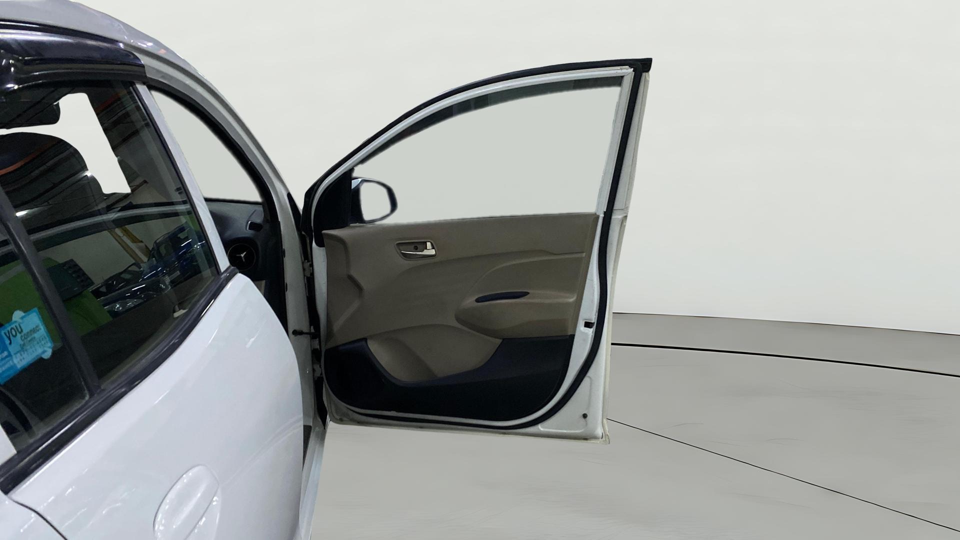 View 2019 Hyundai New Santro D-Lite Petrol Image 43 Used 2019 Hyundai New Santro D-Lite Petrol Image 43