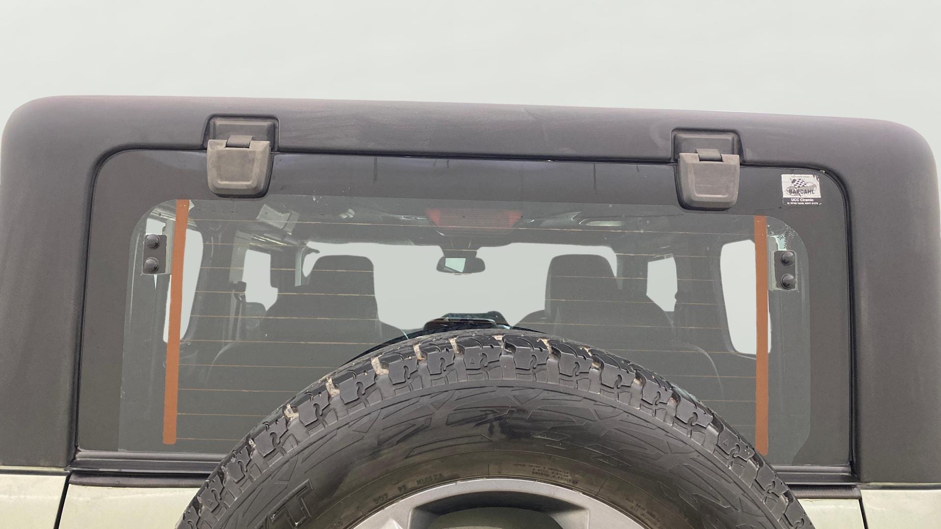View 2022 Mahindra Thar AX Standard Manual Soft Top 6 Seater Image 4 Used 2022 Mahindra Thar AX Standard Manual Soft Top 6 Seater Image 4