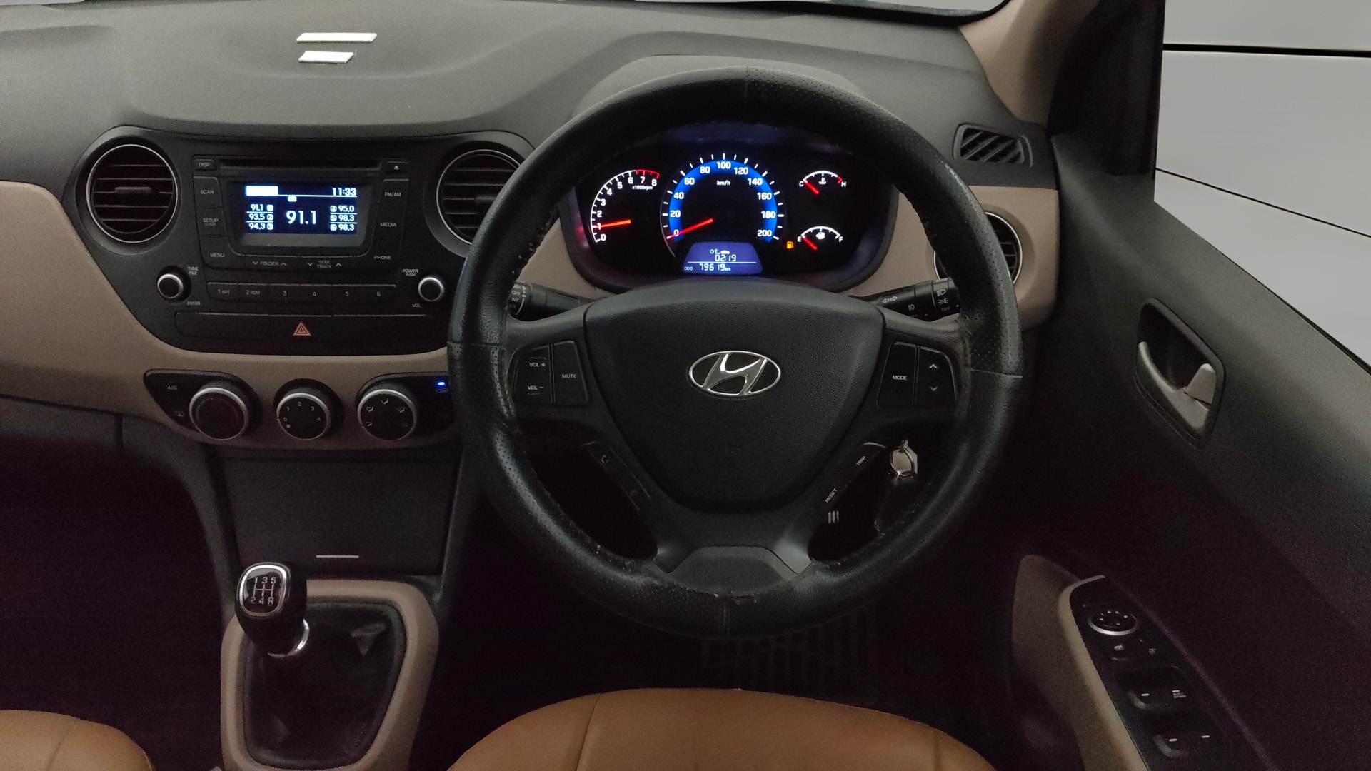 View 2015 Hyundai Xcent S Petrol Image 20 Used 2015 Hyundai Xcent S Petrol Image 20