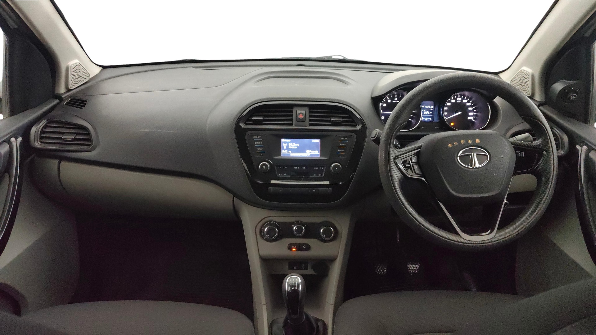 View 2019 Tata Tiago Revotorq XB Image 15 Used 2019 Tata Tiago Revotorq XB Image 15