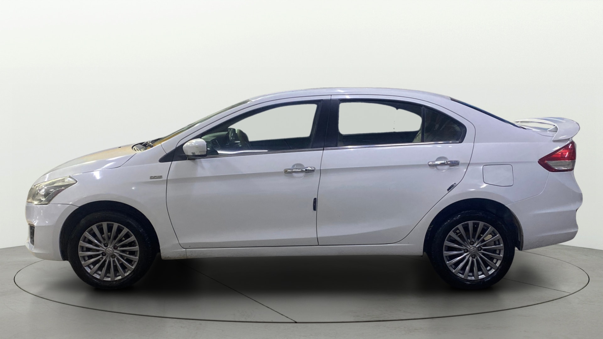 View 2017 Maruti Suzuki 1000 Base Variant Image 5 Used 2017 Maruti Suzuki 1000 Base Variant Image 5